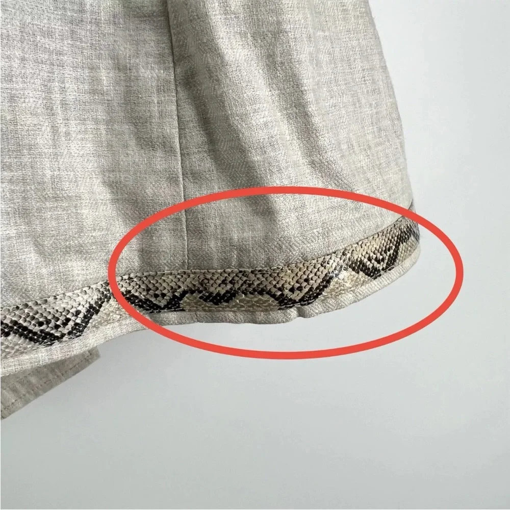 Chicos Linen Blend Blazer Size 2 Beige Open Front Snakeskin Print Trim Large